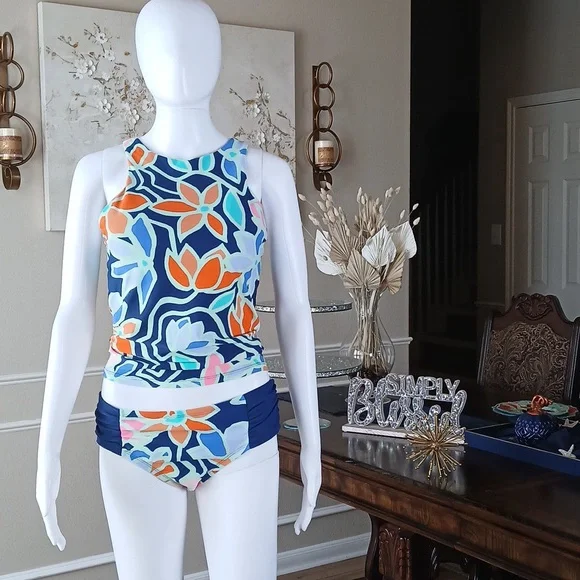 Women's Skechers Floral Patterned 2 Pc Tankini Set Swimwear. Size M - Picture 11 of 17